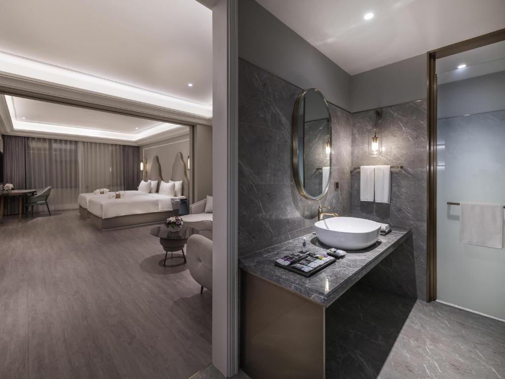 Well-appointed bathrooms