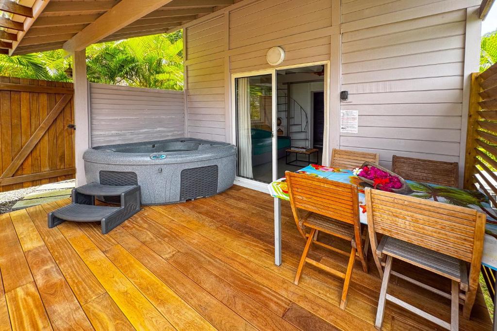 Lodge 2 - Hibiscus - Jaccuzi Privé, La Plaine