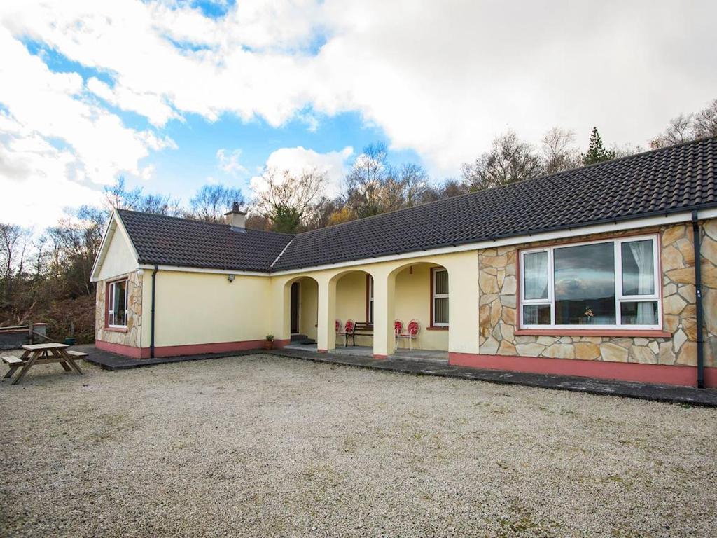 4 Bed in Rathmullan oc-ii06957, Rathmullan