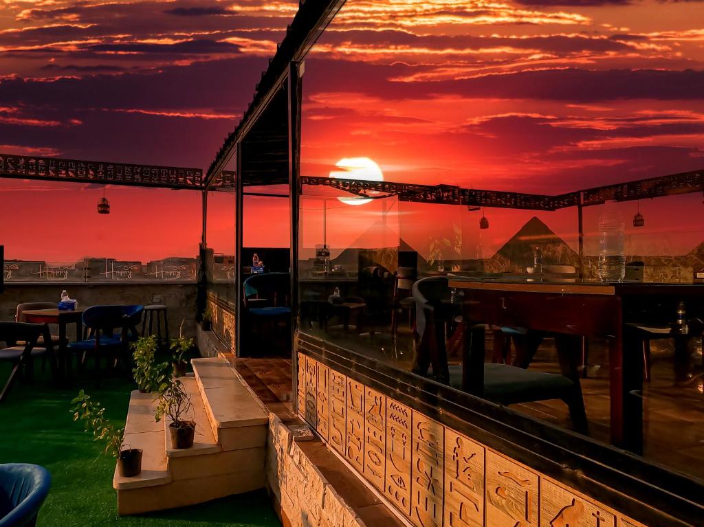 Happy View Inn II, Káhira