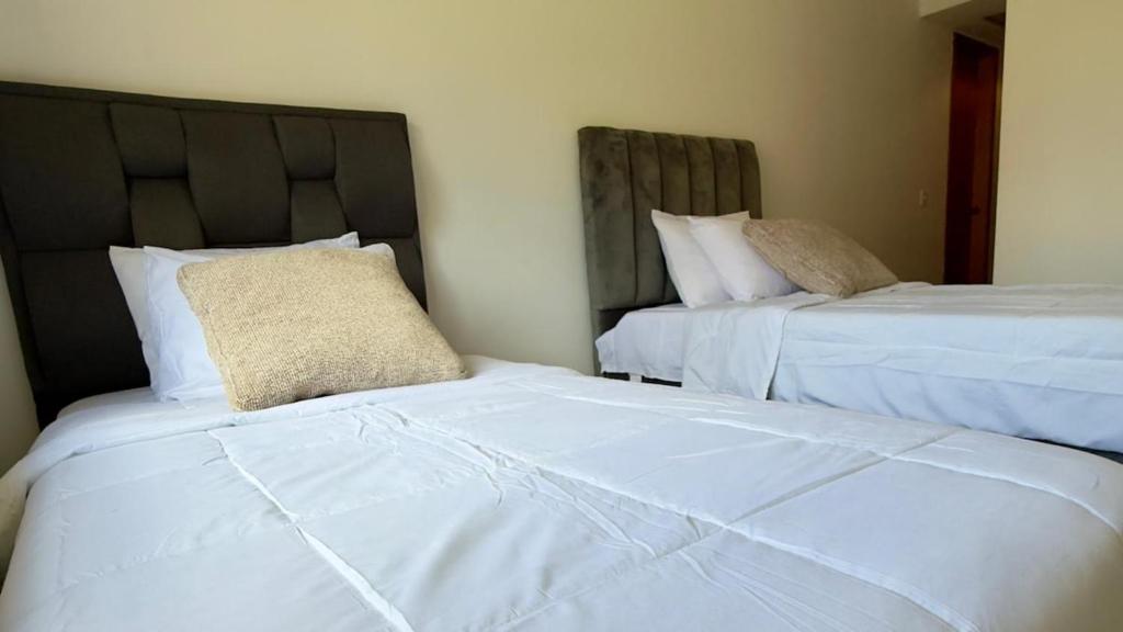 Apartment in Campo Alegre Chacao - Privileged Location - 3