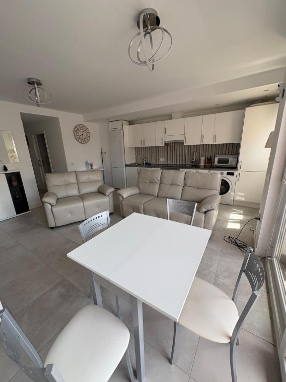 Casa Alisio, Peaceful and Central with 2 Suite - 2