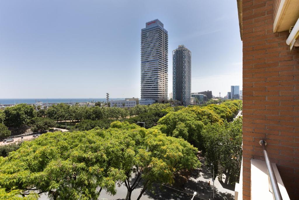 Lets Holidays Apartment Sea Views in Barcelona - 5
