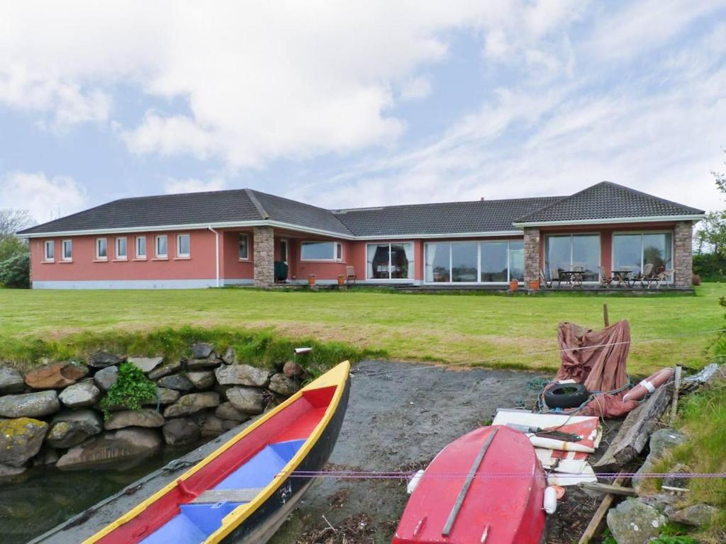 4 Bed in Dingle oc-ii13350, Milltown