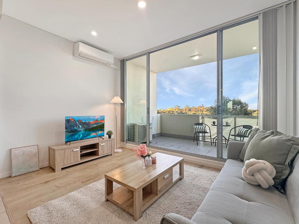 Stylish 1BR in Wolli Creek Near Airport & City, Sydney