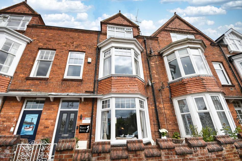 Mermaid Manor, Filey