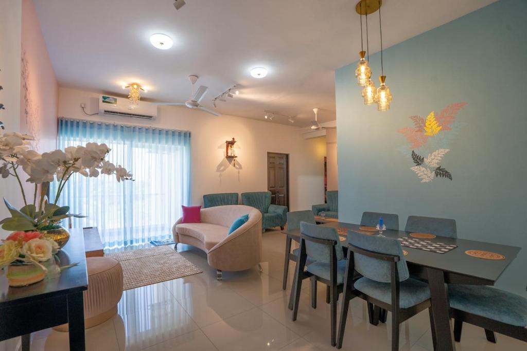 Saffron Triplex, Negombo