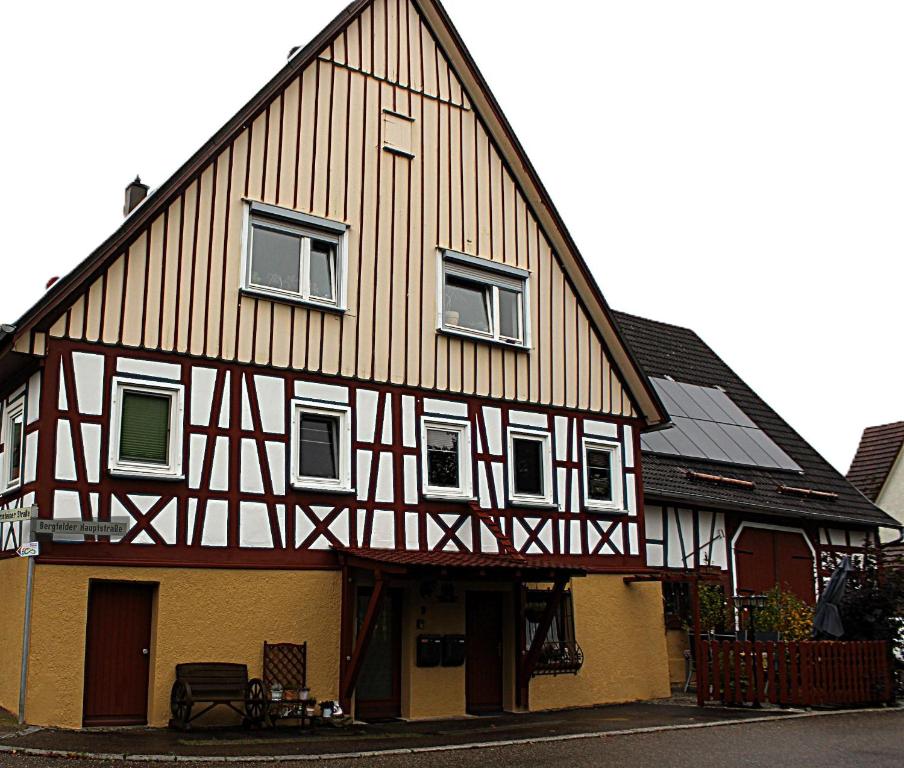 Schöne 2 Zimmer Wohnung in Sulz Bergfelden bis 4 Personen, Sulz am Neckar