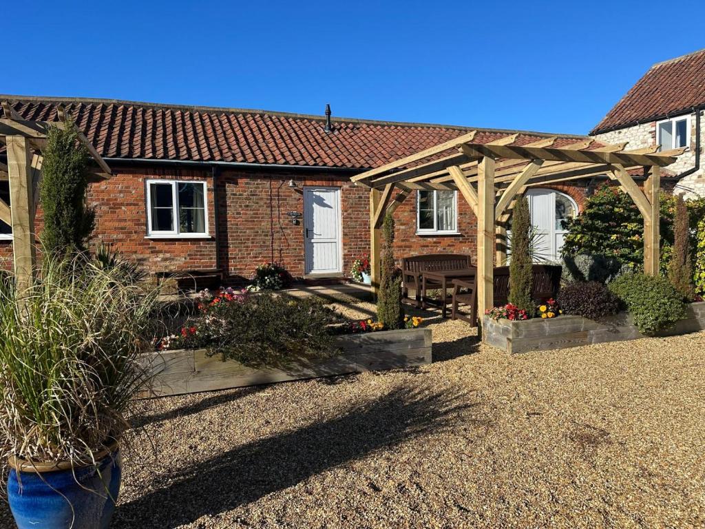 Martinmas Cottage, Flamborough