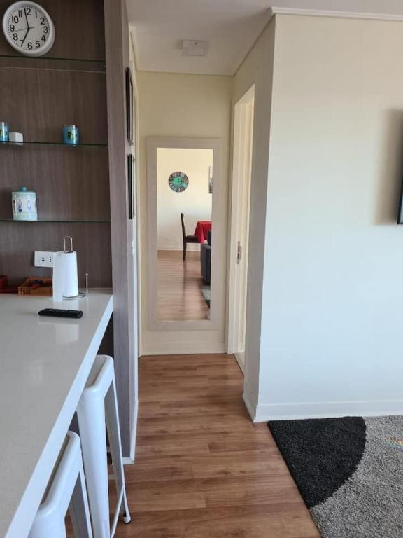 Departamento con vista a la ciudad - 5