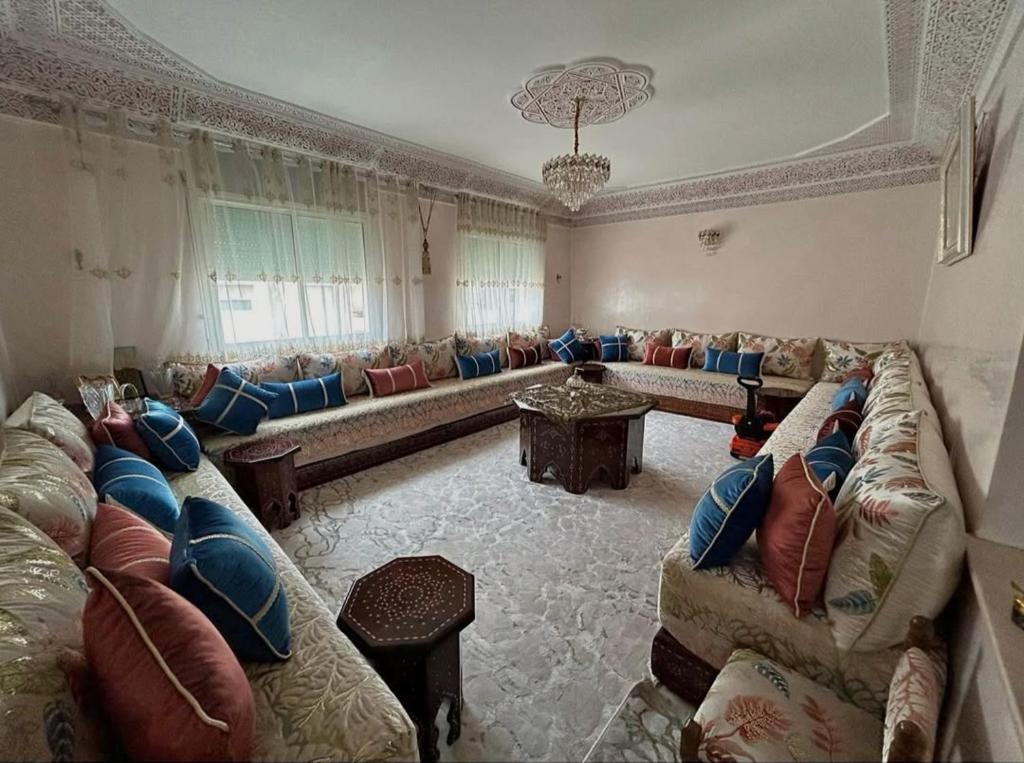 Modern appartement close to rabat Cornish, Rabat