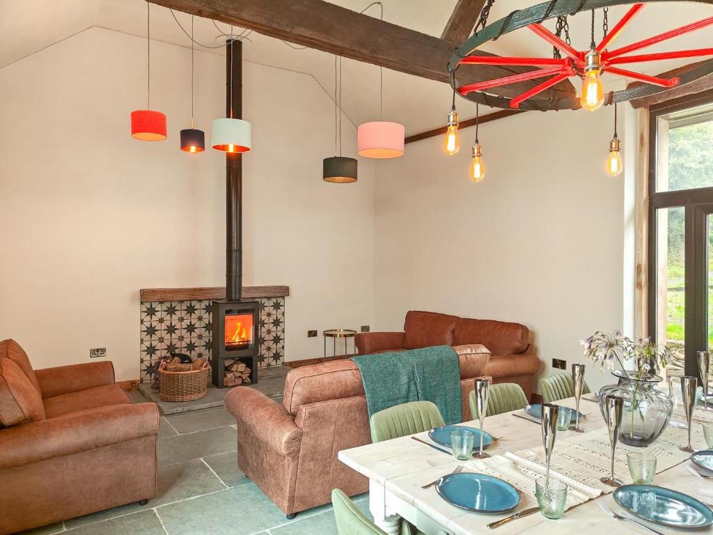 3 Bed in Dulverton oc-t32975, Dulverton