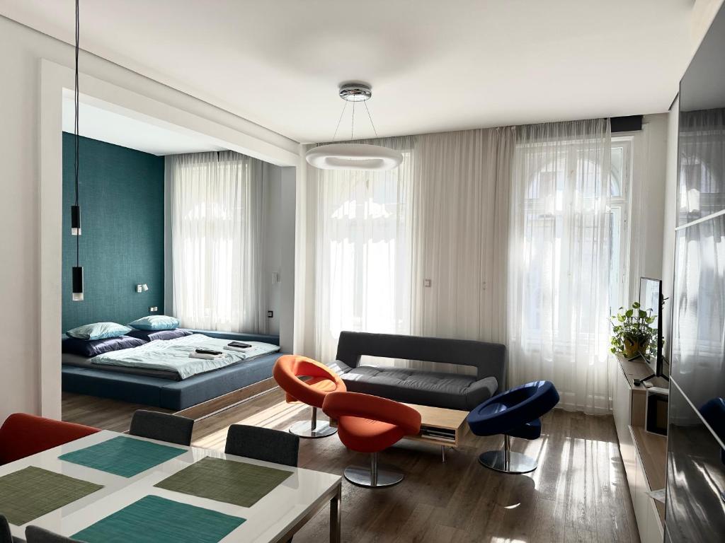 Paulay Central Top Suite, Budapest