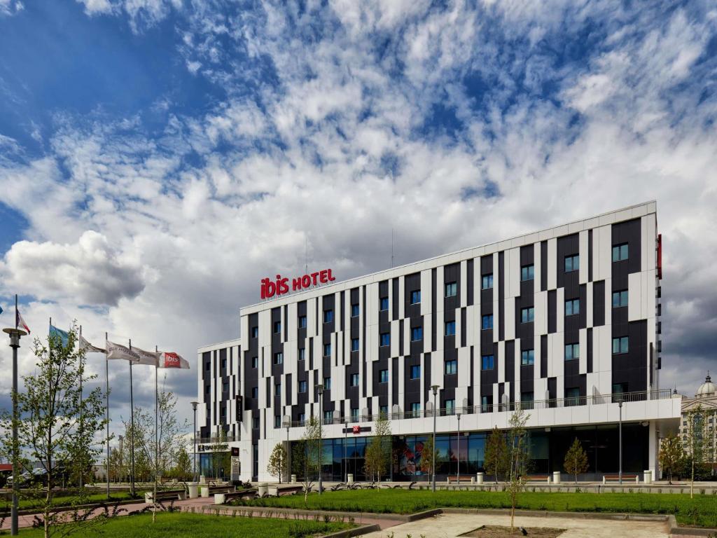 Ibis Aktobe, Aktobe