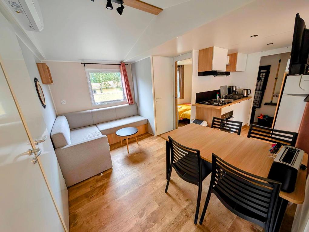 Mobil-Home 4-6 personnes camping 4 étoiles - 4