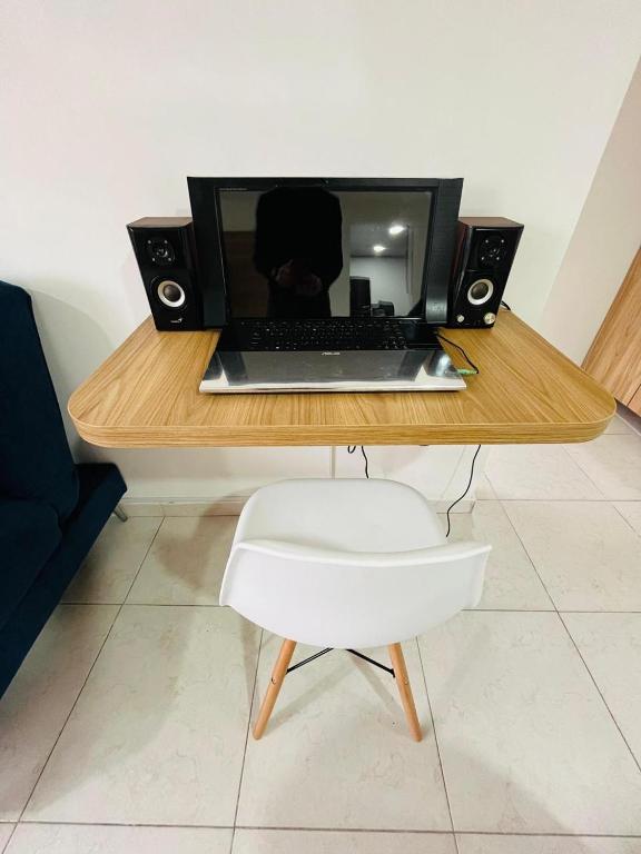 Apartamento moderno y acogedor al Norte de Bogotá cerca a Unicentro - 4