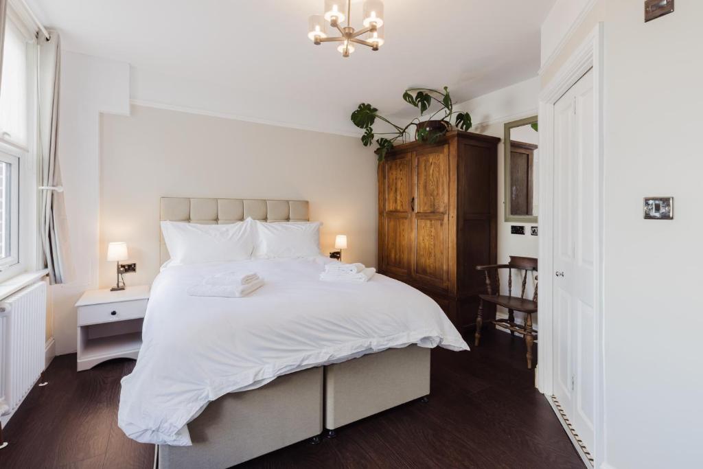 Grace's Guesthouse The Suite Room 6, Tring