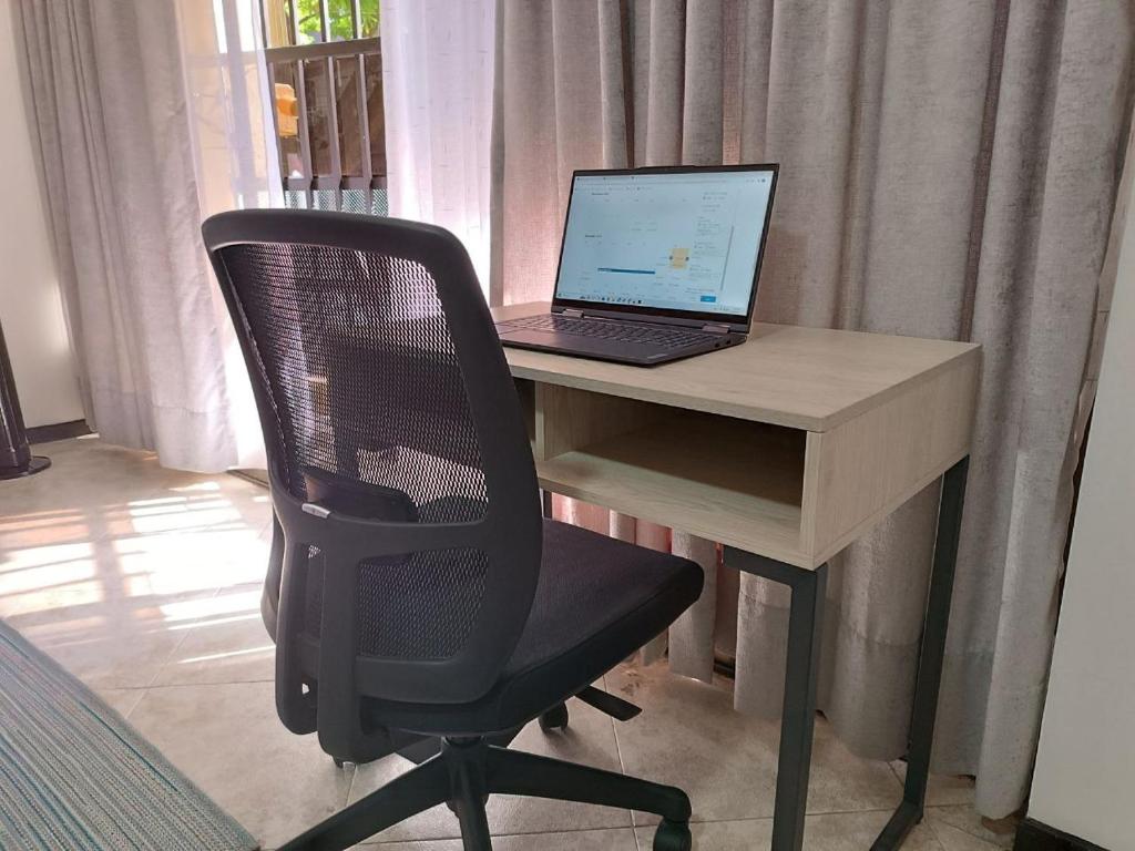 Acogedor Apartaestudio en Laureles - 5