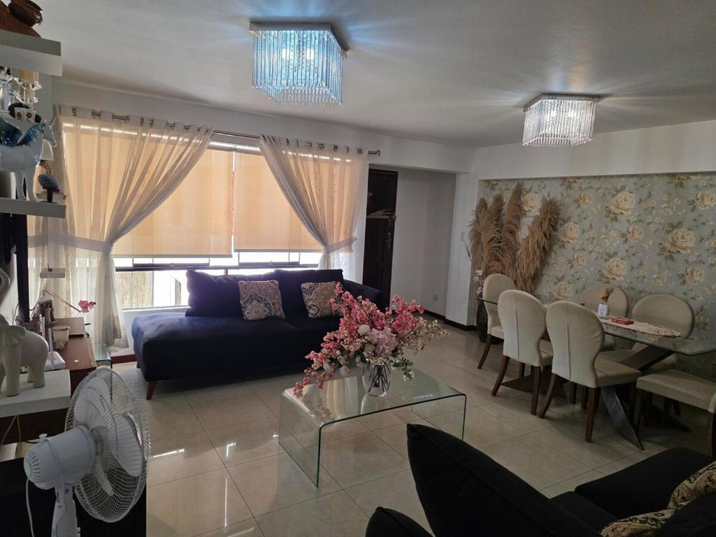 Completo, Moderno y Confortable Departamento - 3