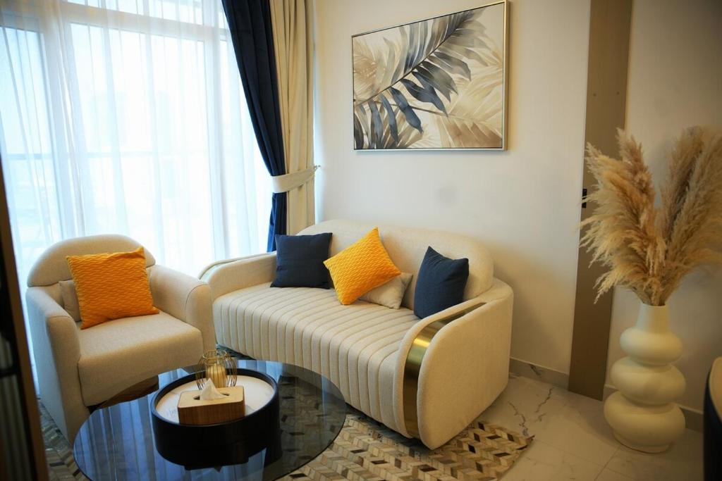 Luxury 1BHK at Opalz by Danube Dubai Science Park, Dubaj