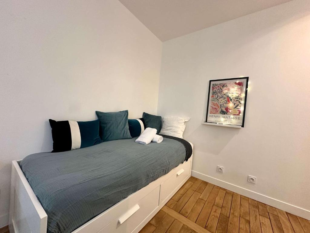 New 413 Suite Henri - Cosy Apartment Paris Center - 2