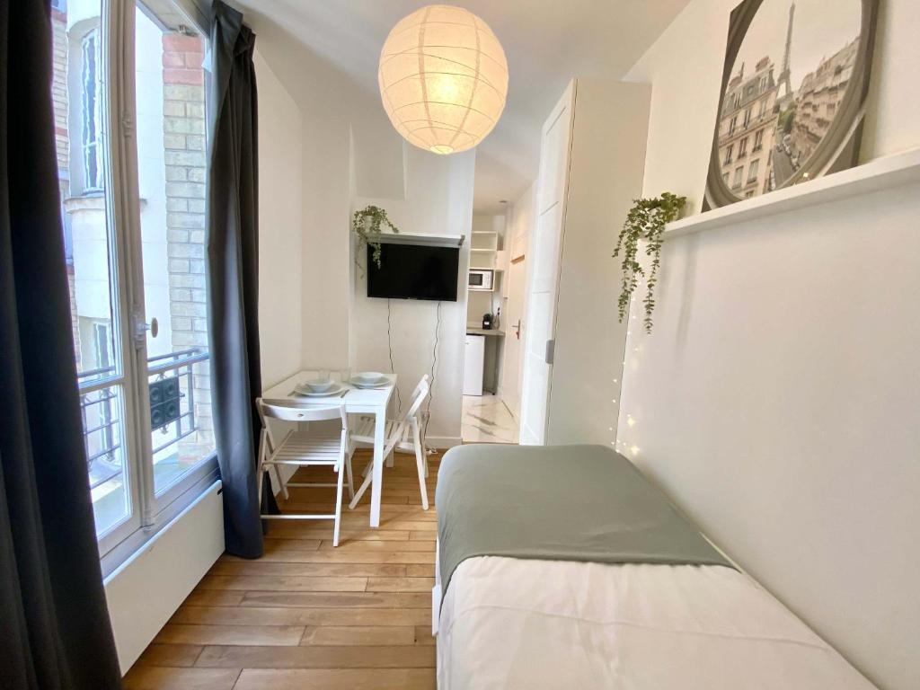 New 421 Suite Presley - Cosy Apartment Paris Center - 2