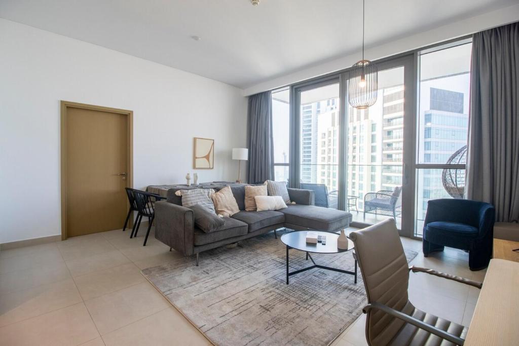 Fully Furnished 2BR-Direct Dubai Mall Connection, Dubaï
