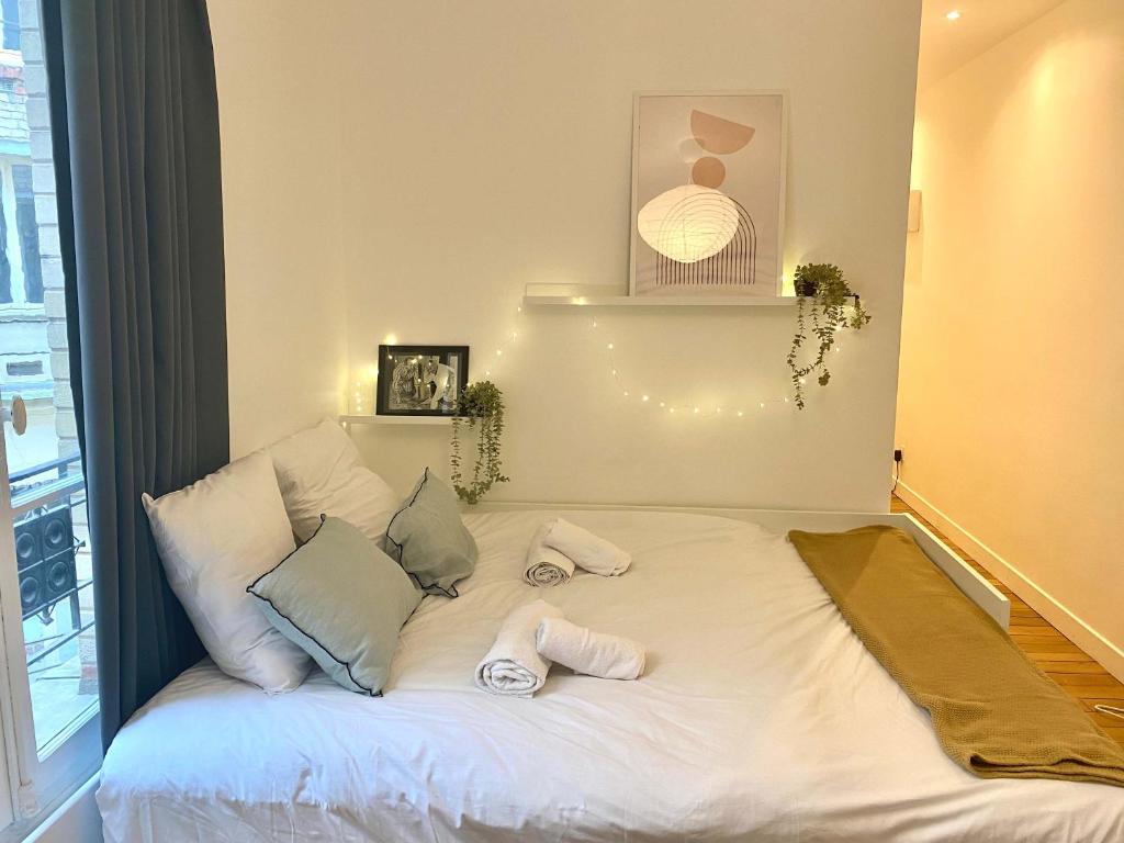 New 422 Suite Louis - Cosy Apartment Paris Center - 2