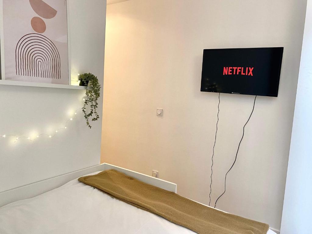 New 422 Suite Louis - Cosy Apartment Paris Center - 5