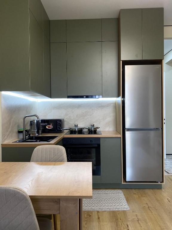 Unbelievable Views - Home Away from Home, Almaty