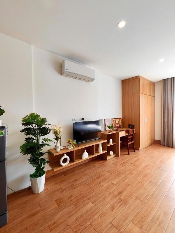 Navahome Đội Cấn, Hanoj