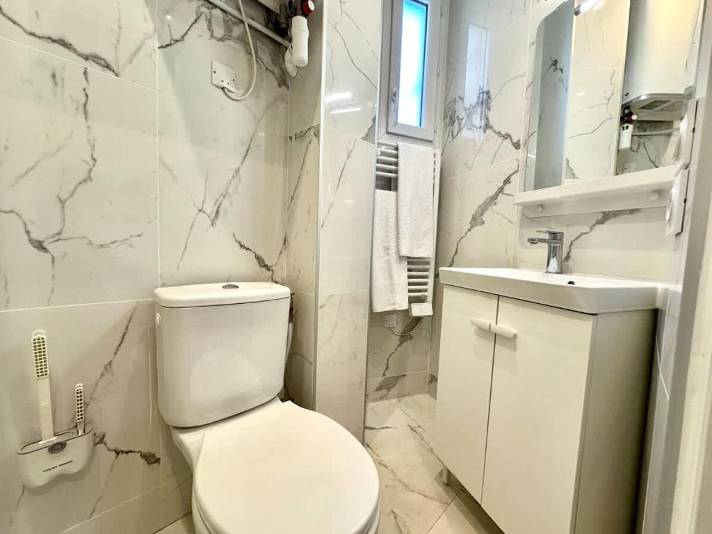 New 458 Suite Chaplin - Cosy Apartment Paris Center - 4