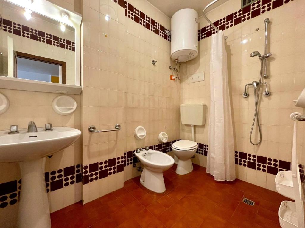 Homely flat with shared pool - 5
