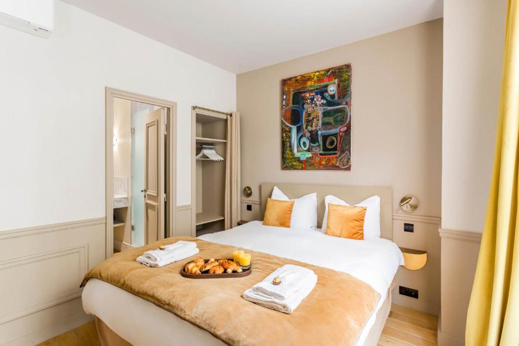 Place des Vosges Apartment with Air Conditioning - 4
