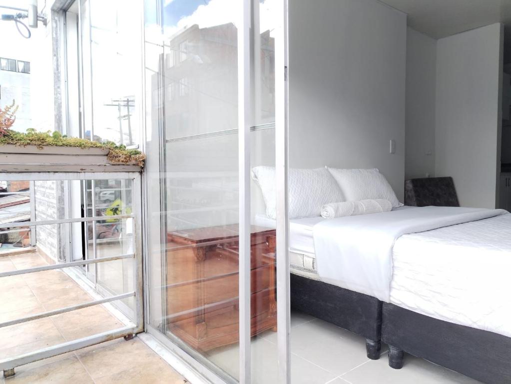 Cardio 163 Boutique - 1