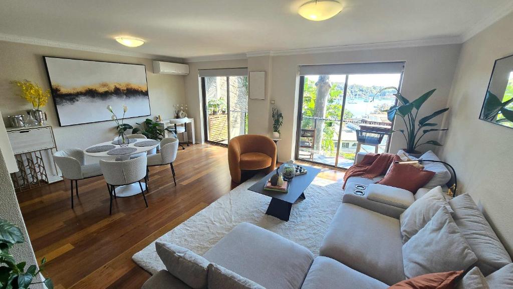 Stylish 1-Bed escape with views across Berrys Bay, Sydney