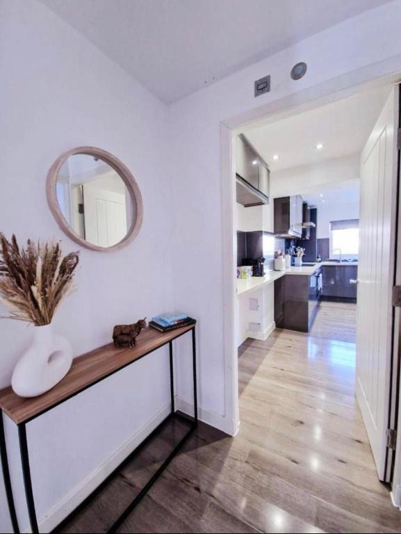 3BR Sleeps 6, Free Parking, City & Beach, Edinburgh