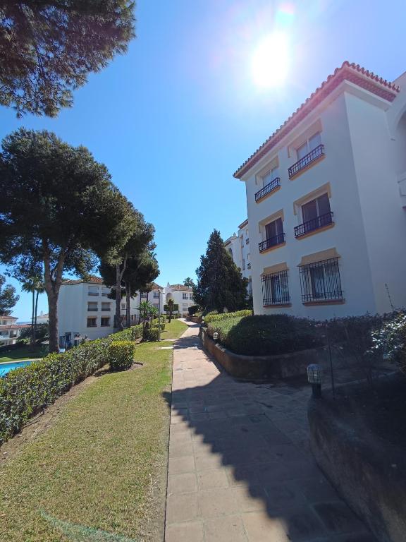 Miraflores Rancho B, Tranquil, 3 Bedroom, Ground floor, Garden Apartment - 1