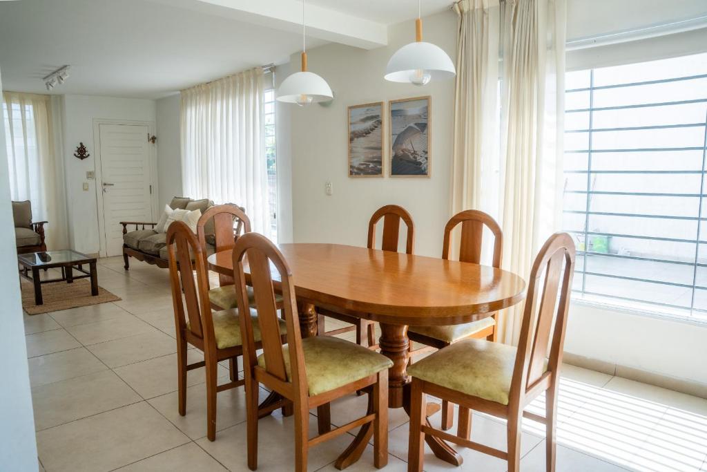 Casa Francisco - Casa en Punta Mogotes para 4 PAX - Hola Sur - 4