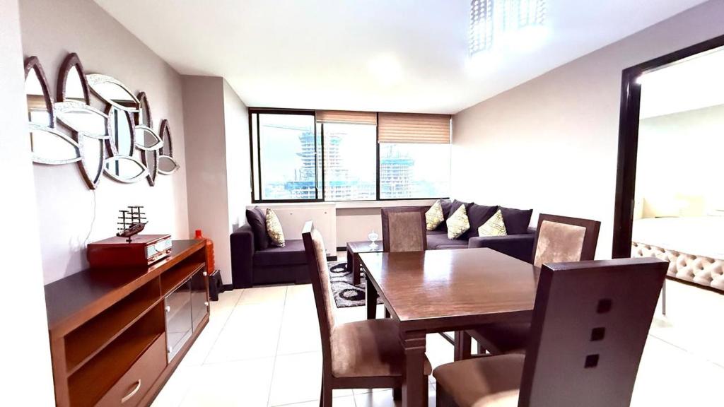 Bellini 3 suite de lujo, piso 5, piscina, gym, wiffi, 1 parqueadero - 3