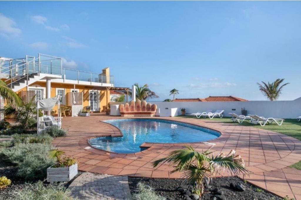 Espuma de Sal, Villa de Mazo