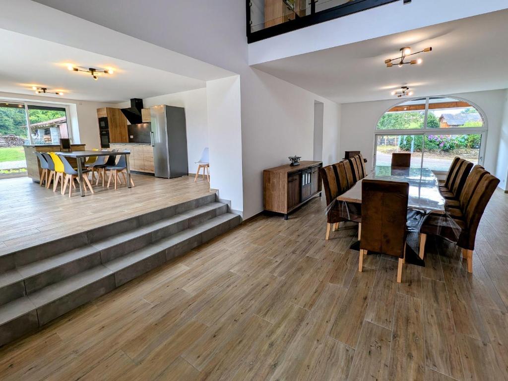 Gîte de charme dans Les Vosges du sud, parfait pour 14 personnes - FR-1-583-511, La Corbière