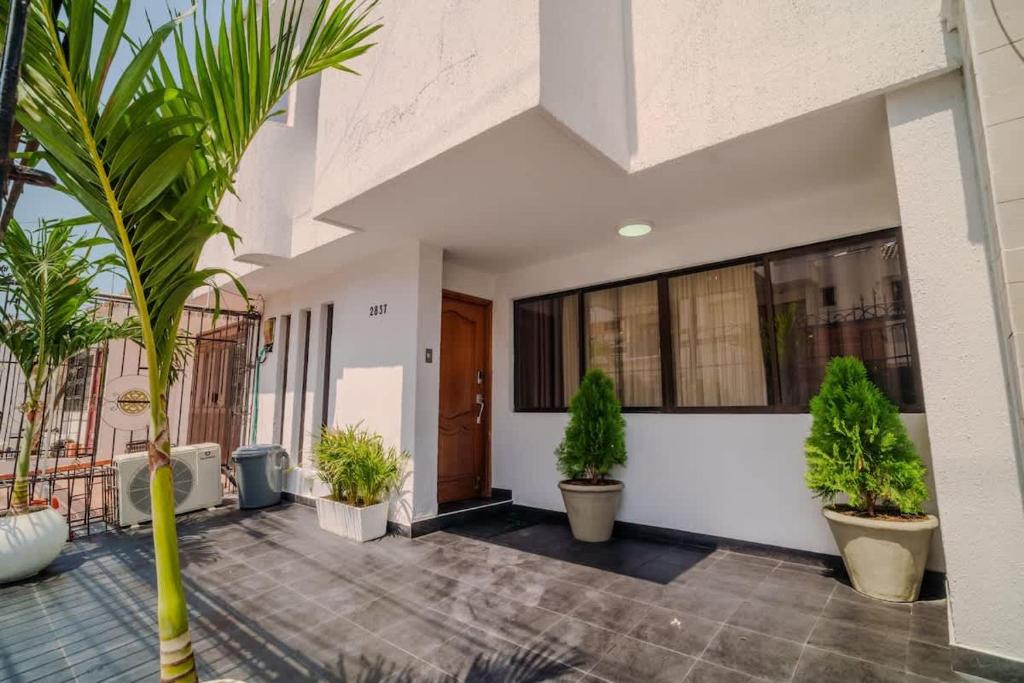 4 Bedroom Villa - Minutes to Walled City - 1