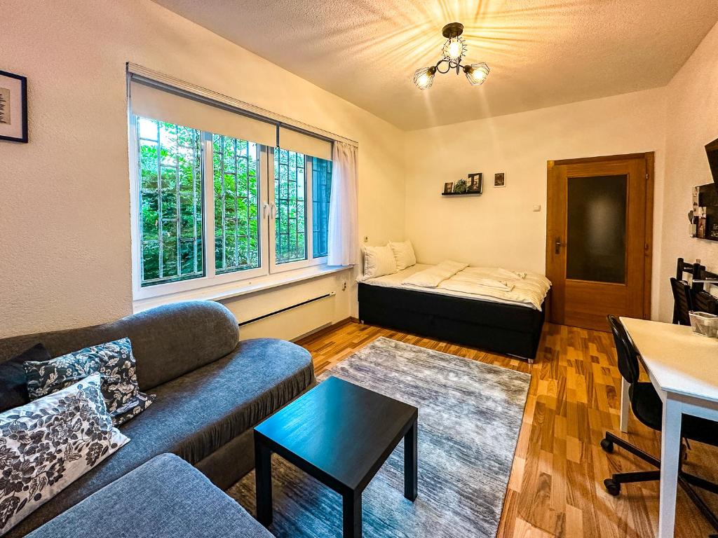 Cozy Studio in the City Center - 2