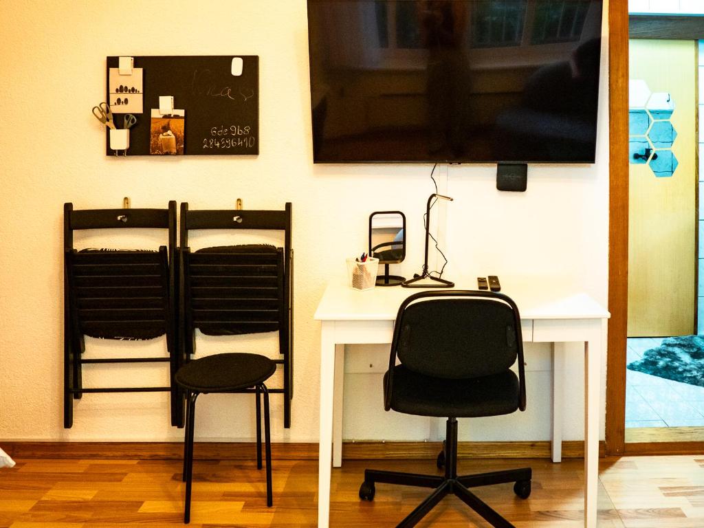 Cozy Studio in the City Center - 5