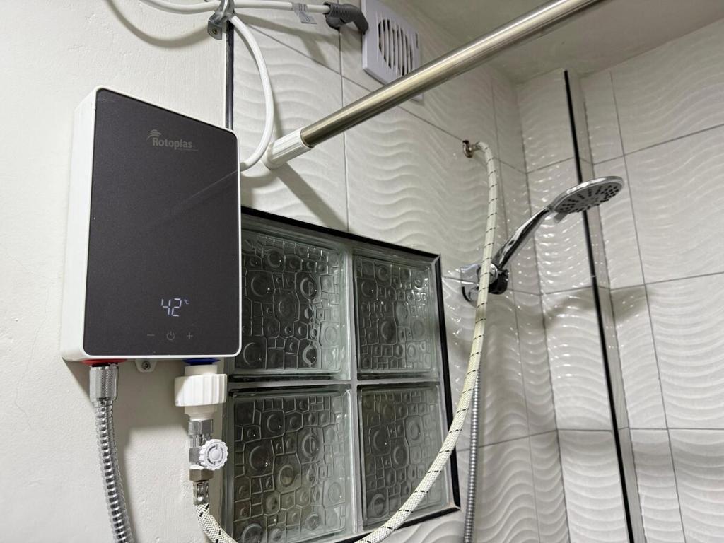 Private Apartment Autonomous Access Fiber Optic Wifi - 3