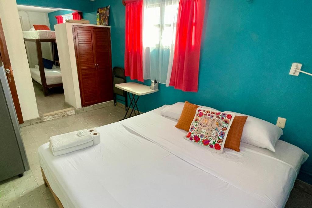Isla Mujeres Punta Norte Private Bedroom 3 - 1