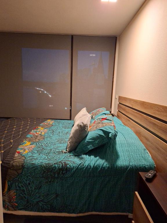 Lake view-Volcanoes and nature - 2