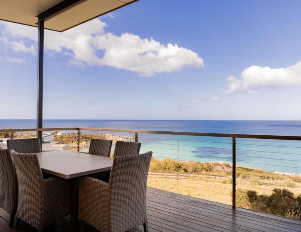 Tranquility Bay of Fires, Binalong Bay