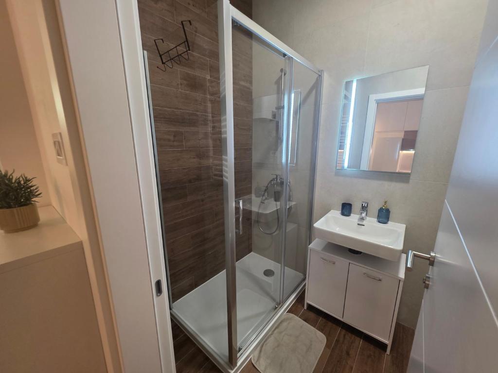 Liman 5 Riverside 109 with Free Private Parking - 4